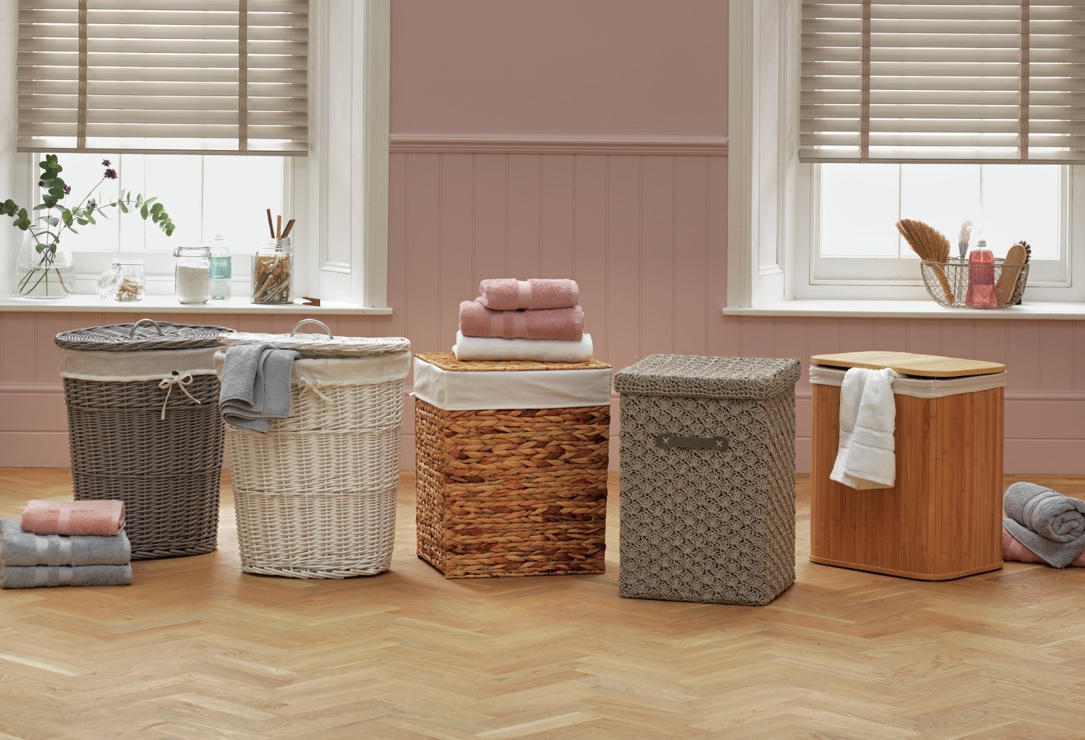 Argos Home Willow 60 Litre Oval Linen Bin Reviews