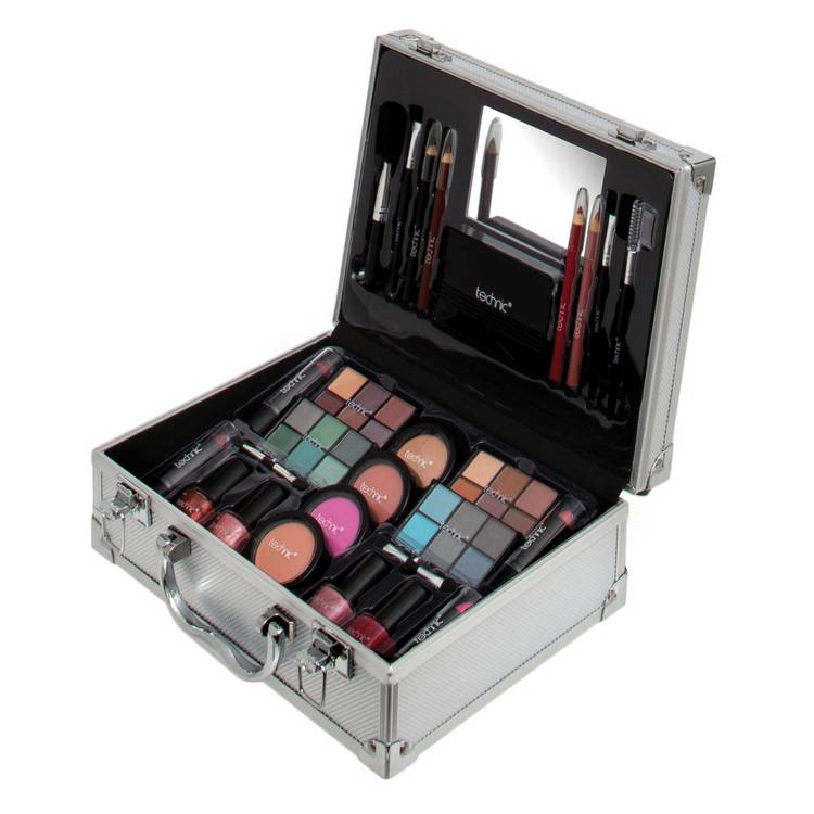 Technic Large 28 Piece Beauty Case with Makeup 0