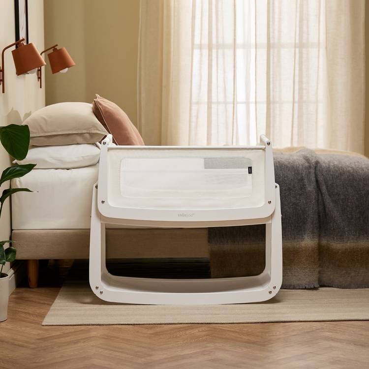 Snuzbaskit Bedside Crib - White 0