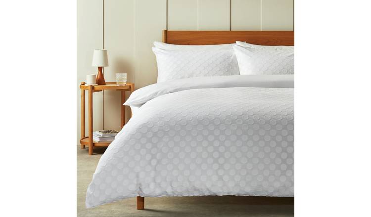 Habitat Cotton Clipped Dot White Bedding Set - Superking
