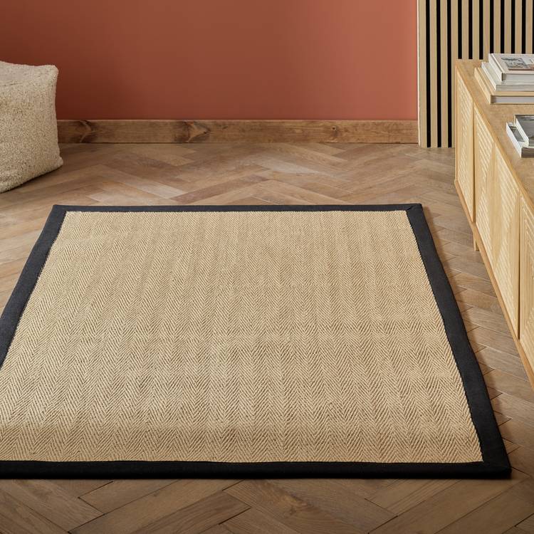 Habitat Herringbone Black Border Jute Rug - 170x120cm 0