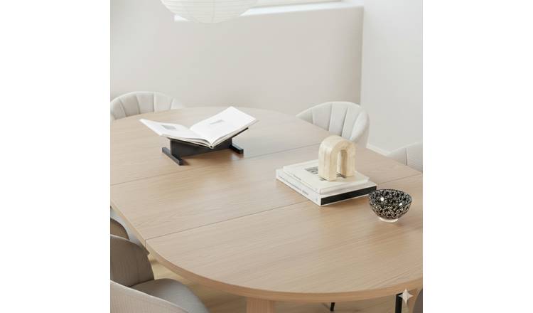 Furniture To Go A Line Ext Round Dining Tables - Light Oak