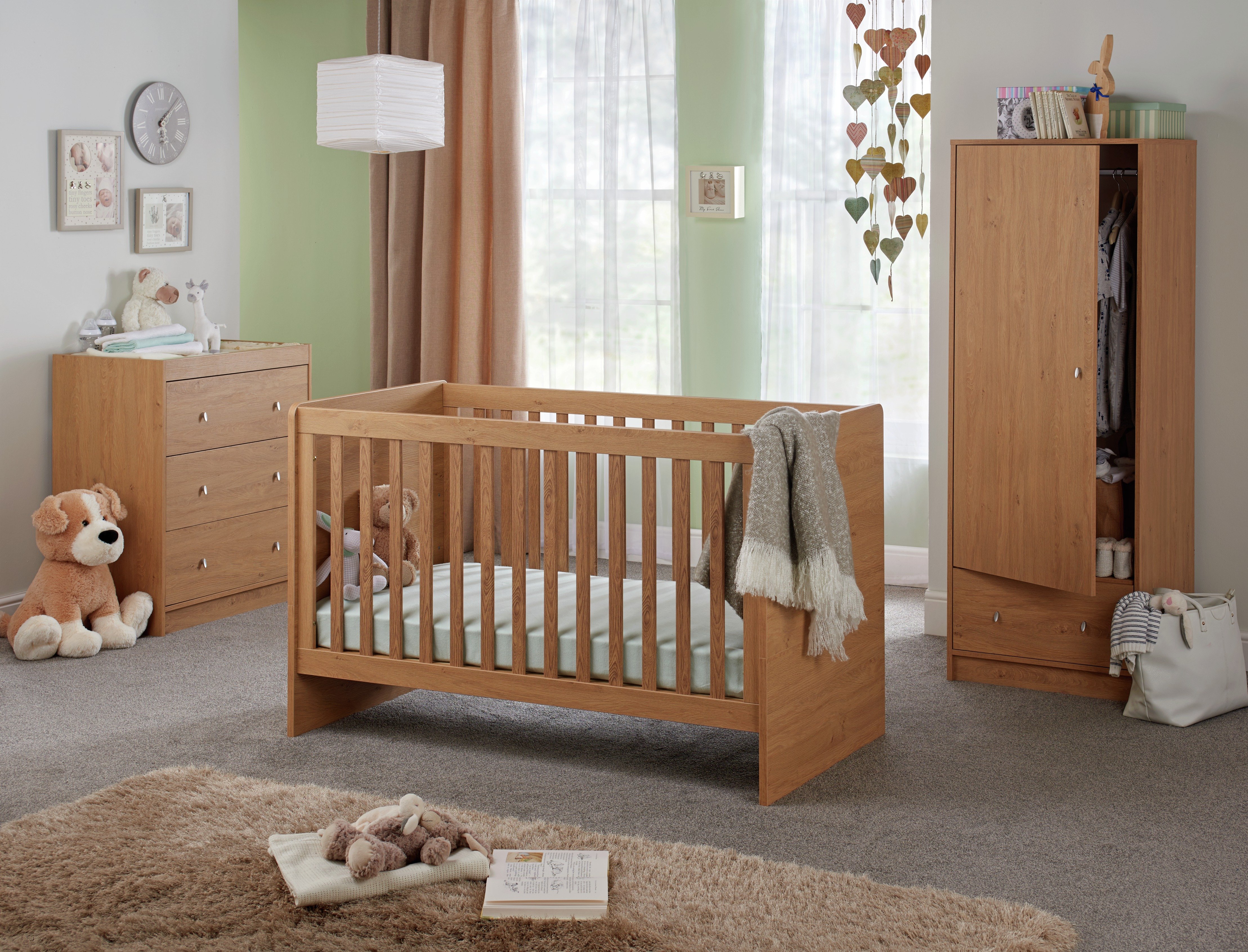 Cuggl oak cot on sale