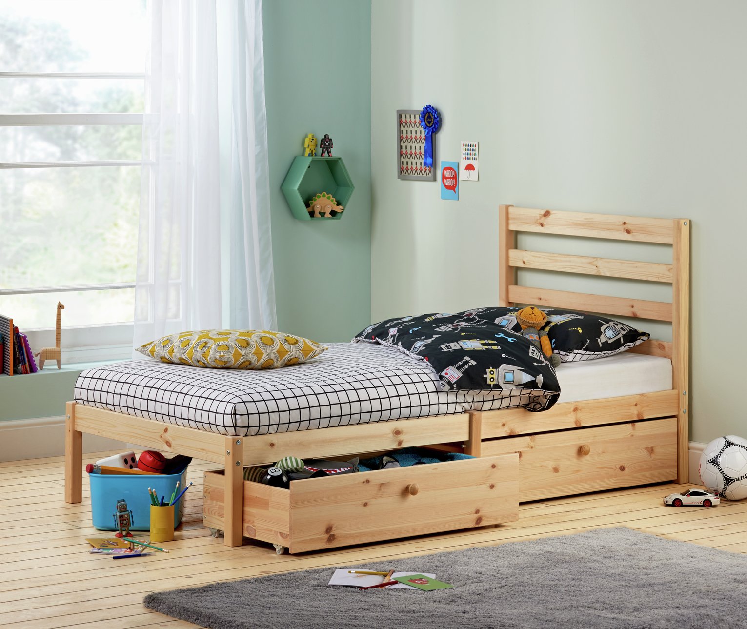 pine kids bed