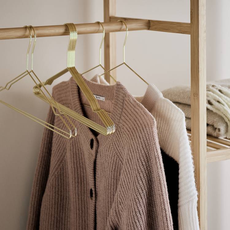 Habitat Pack of 10 Hangers - Golden 0