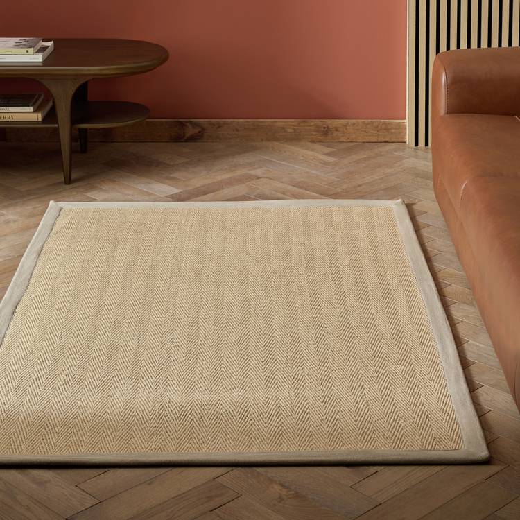 Habitat Herringbone Neutral Boarder Jute Rug - 170x120cm 0