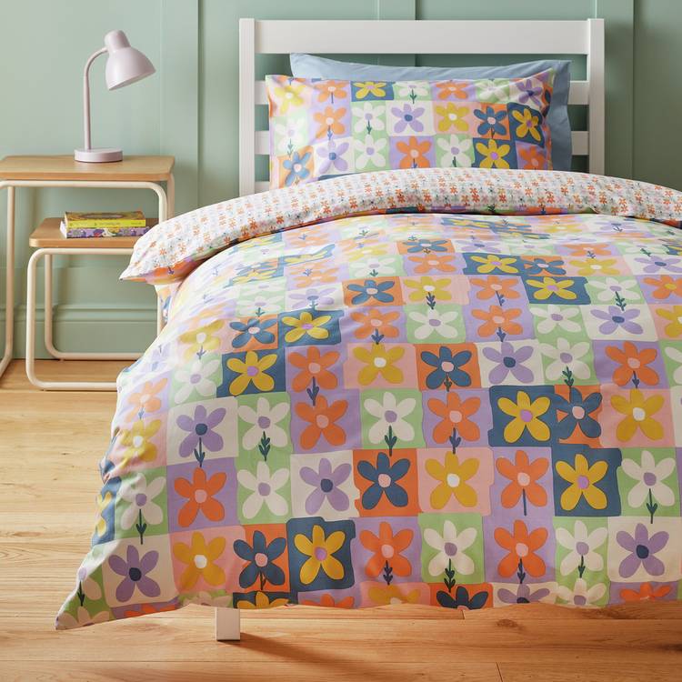 Habitat Checkerboard Floral Kids Bedding Set - Double 0