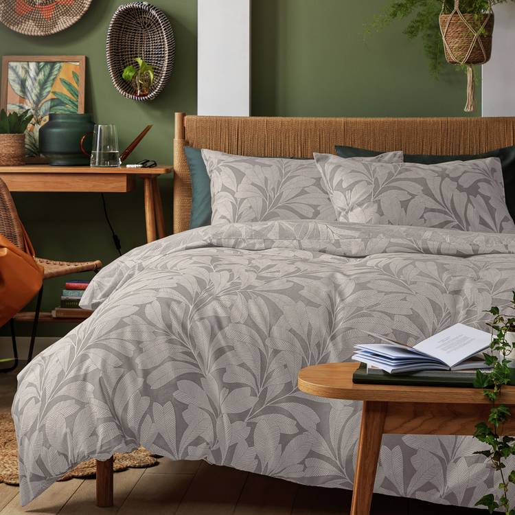 Habitat Linear Leaf Grey Bedding Set - Single 0