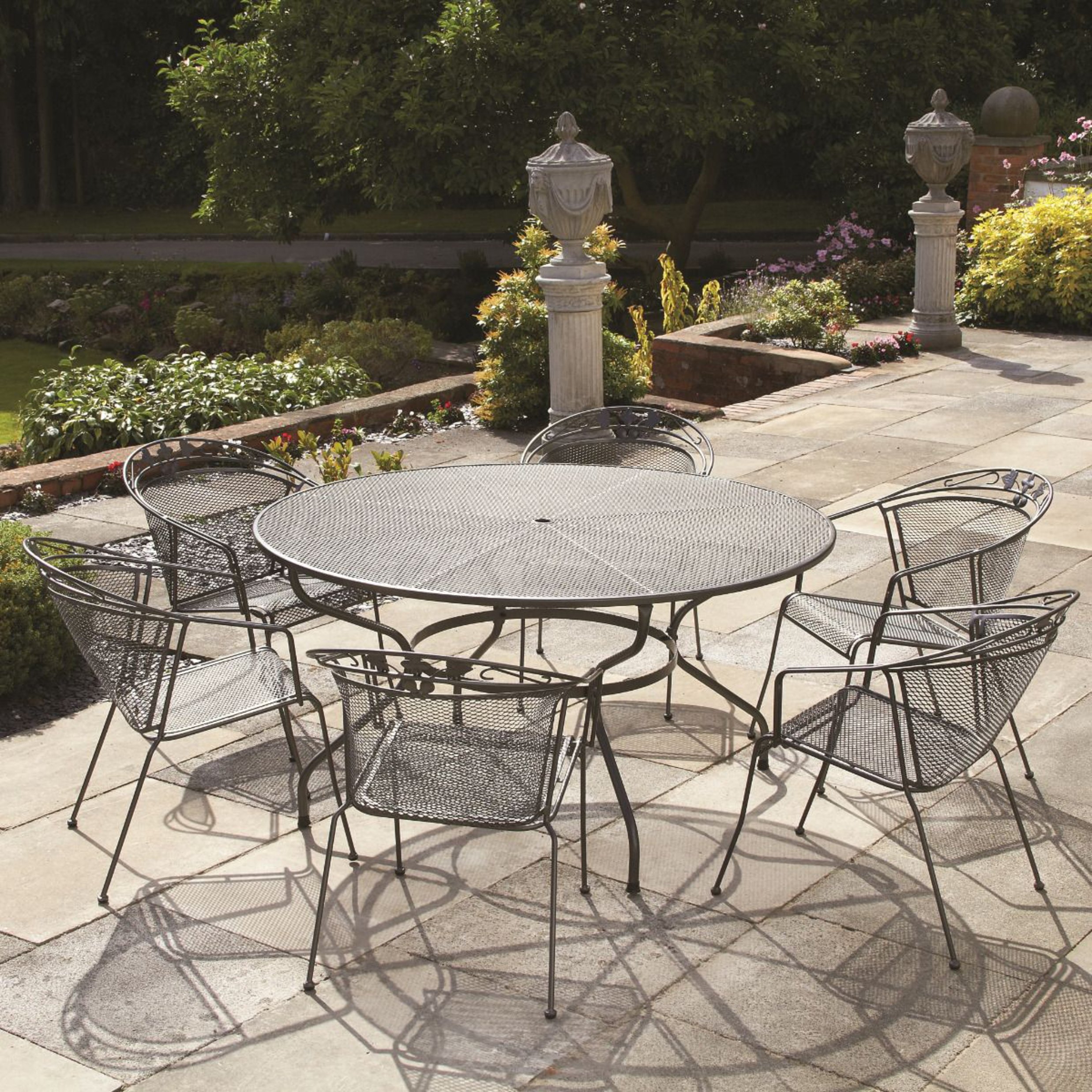 Royal Garden Elegance 6 Seat Round Table and Chair Set