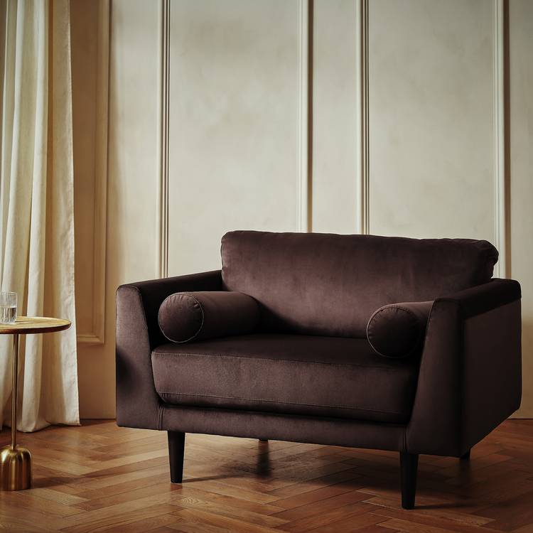 Habitat Jacob Velvet Cuddle Chair - Chocolate 0