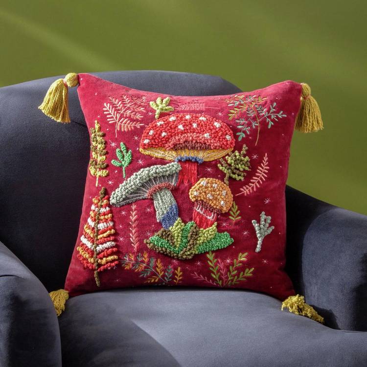 Wylder Magic Mushrooms Tasselled Cushion - Red - 45x45cm 0