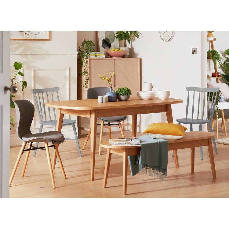 Habitat Etta 6 - 8 Seater Oak Dining Table - Natural 0