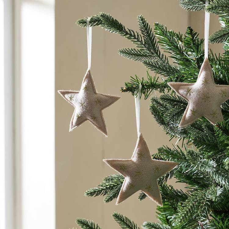 Habitat Pack of 3 Gold Embroidered Star Hanging Decoration 0
