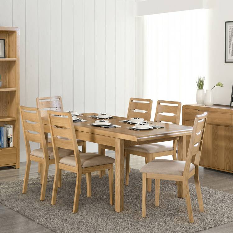 Julian Bowen Curve Pair of Dining Chairs - Oak 0