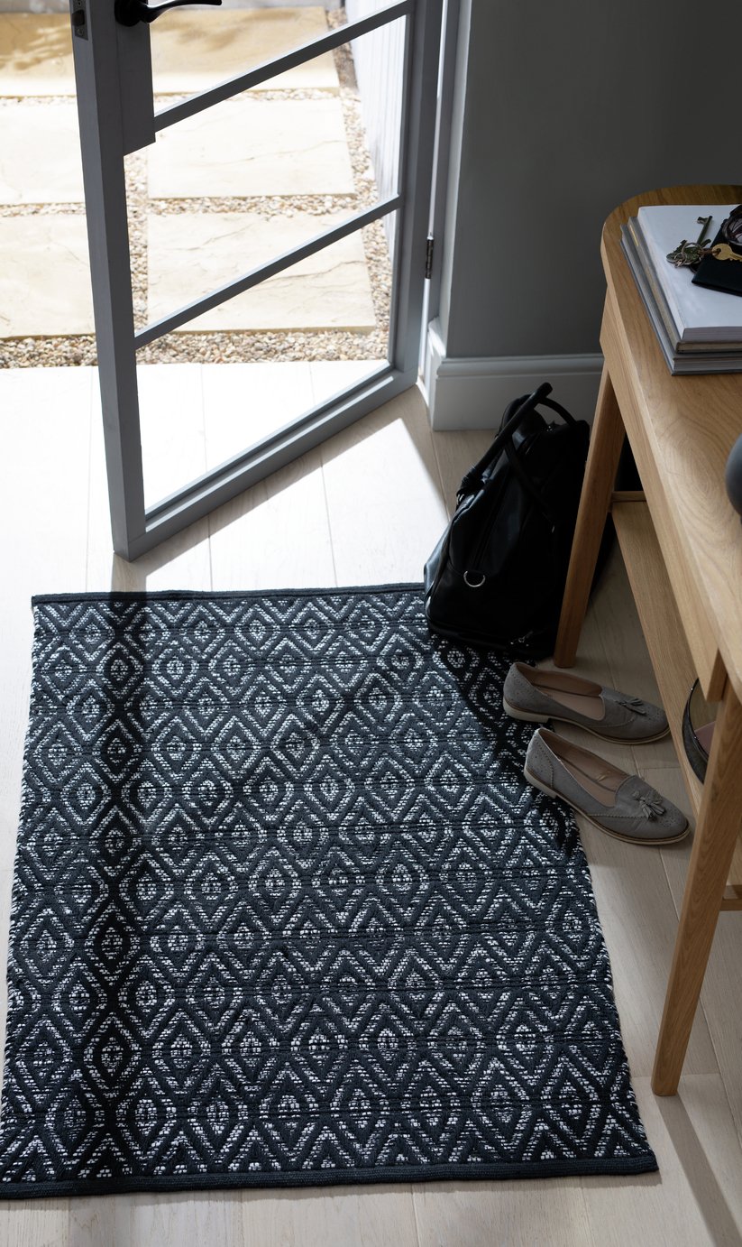 Habitat Geo Diamond Bedside Rug Review