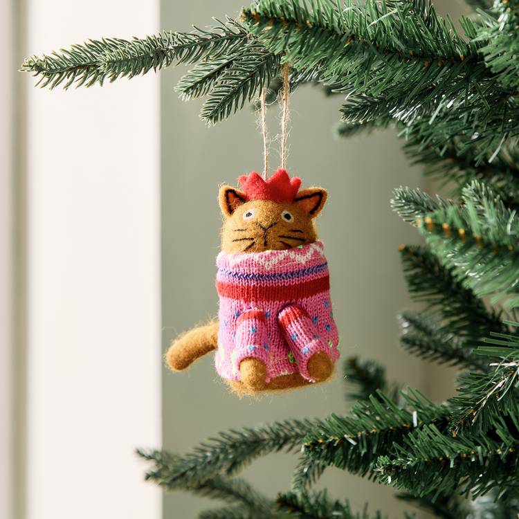 Habitat Single Cat in Jumper Hanging Christmas Decoration 0