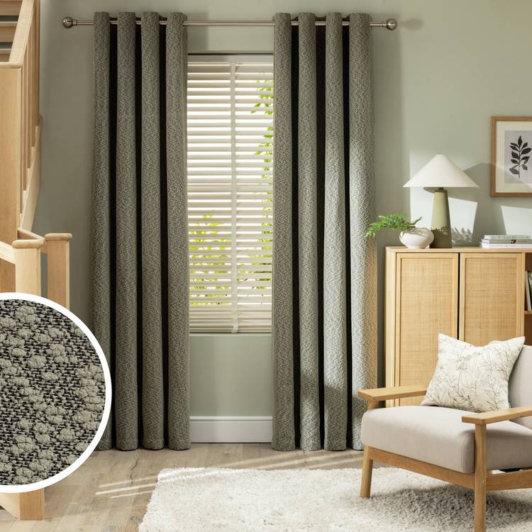 Habitat Blackout Lined Eyelet Curtains - Green - 168x229cm 0