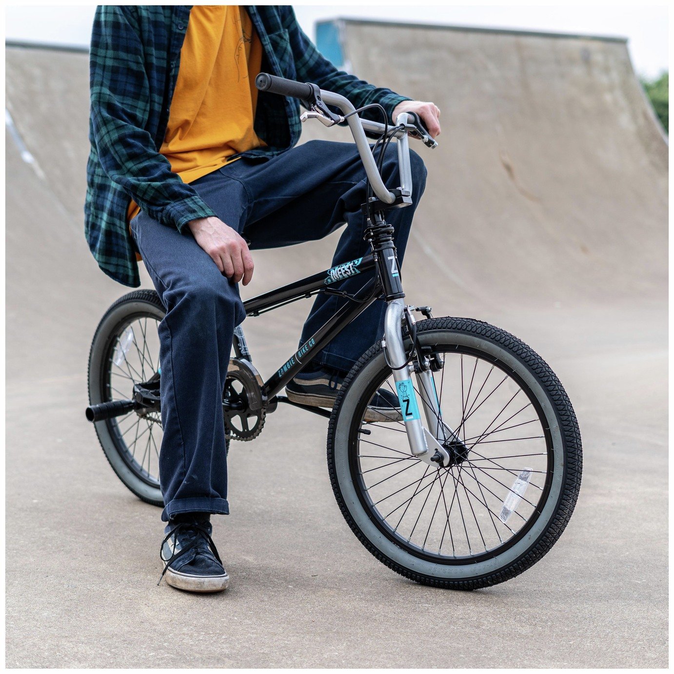 Buy Zombie Infest 20 Inch BMX Bike - Black/Grey | BMX bikes | Argos
