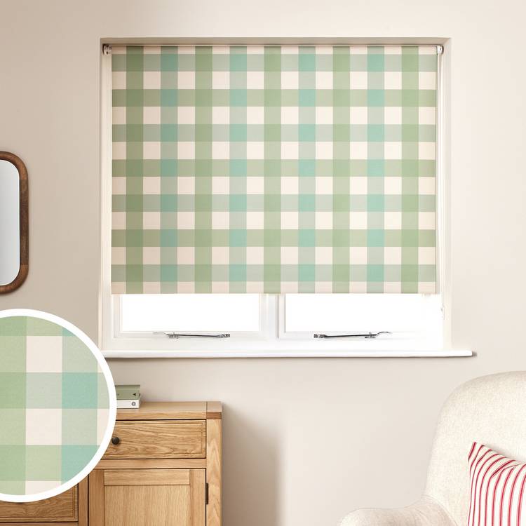 Argos Home Check Blackout Green Roller Blind - 90cm 0
