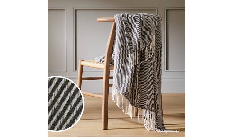 Habitat Herringbone Throw - Charcoal - 125x150cm
