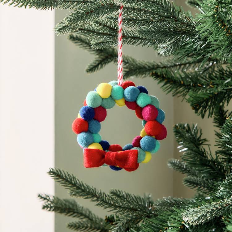 Habitat Mini Pom-Pom Christmas Wreath 0