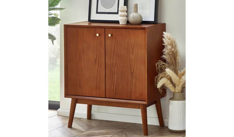 Julian Bowen Lowry 2 Door Sideboard - Brown