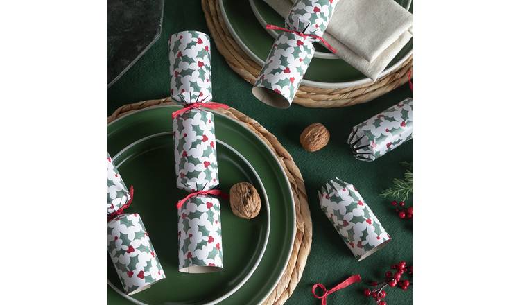 Argos Home Pack of 12 Holly Christmas Cracker
