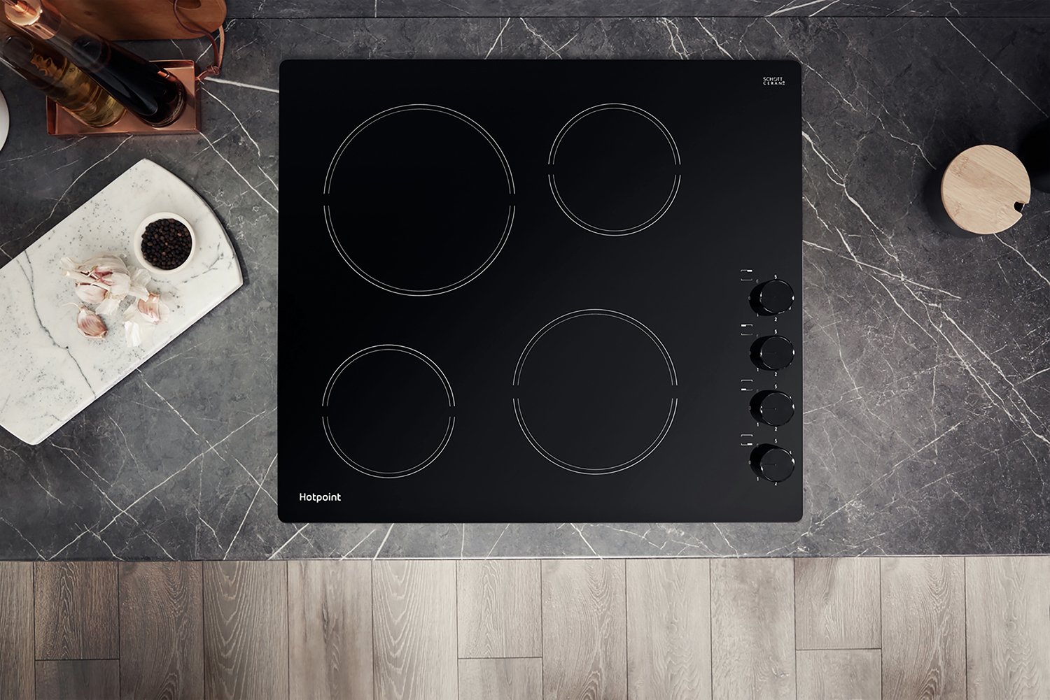 Hotpoint HR619CH Ceramic Hob Reviews