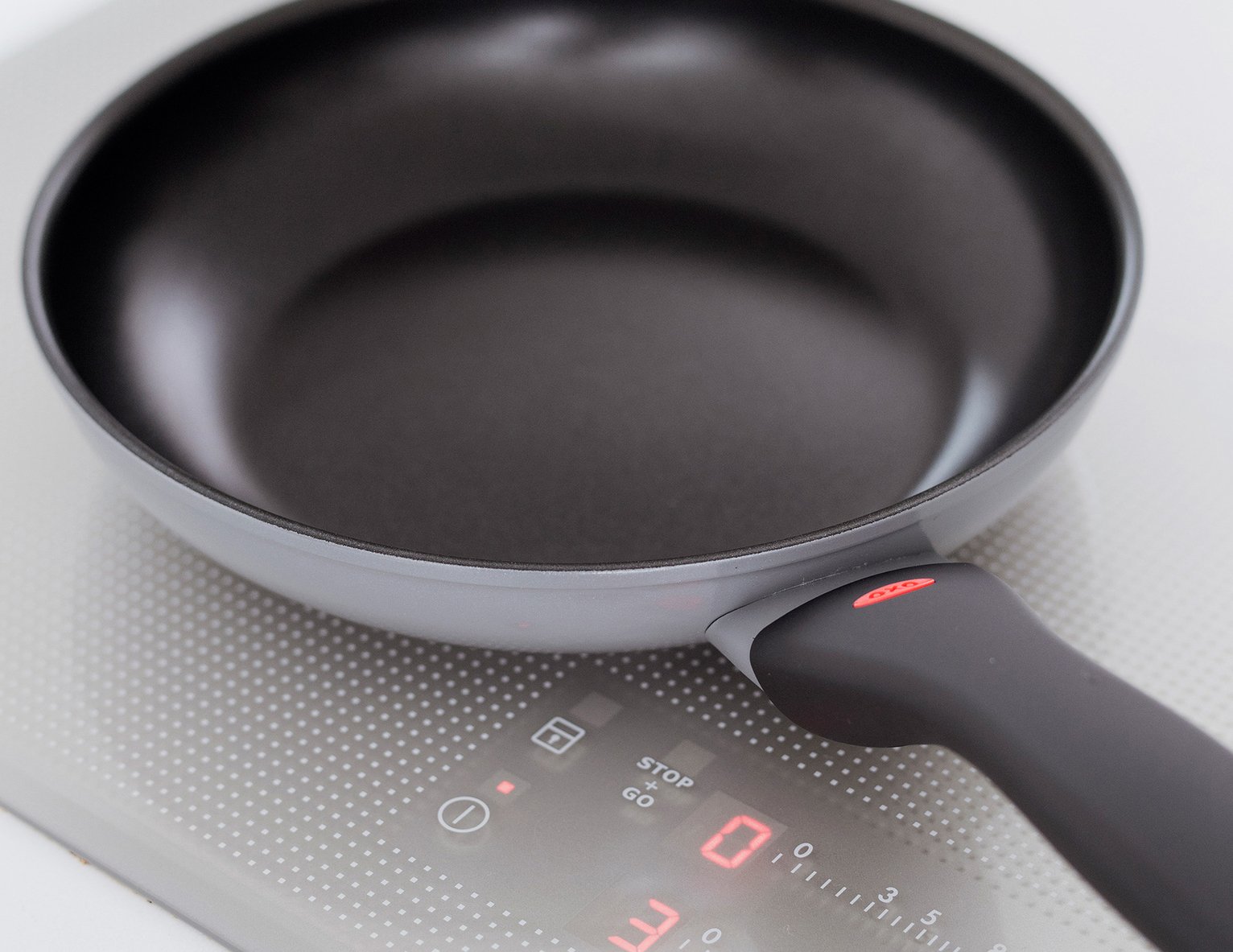 OXO SoftWorks Magneto 28cm Open Frying Pan Review