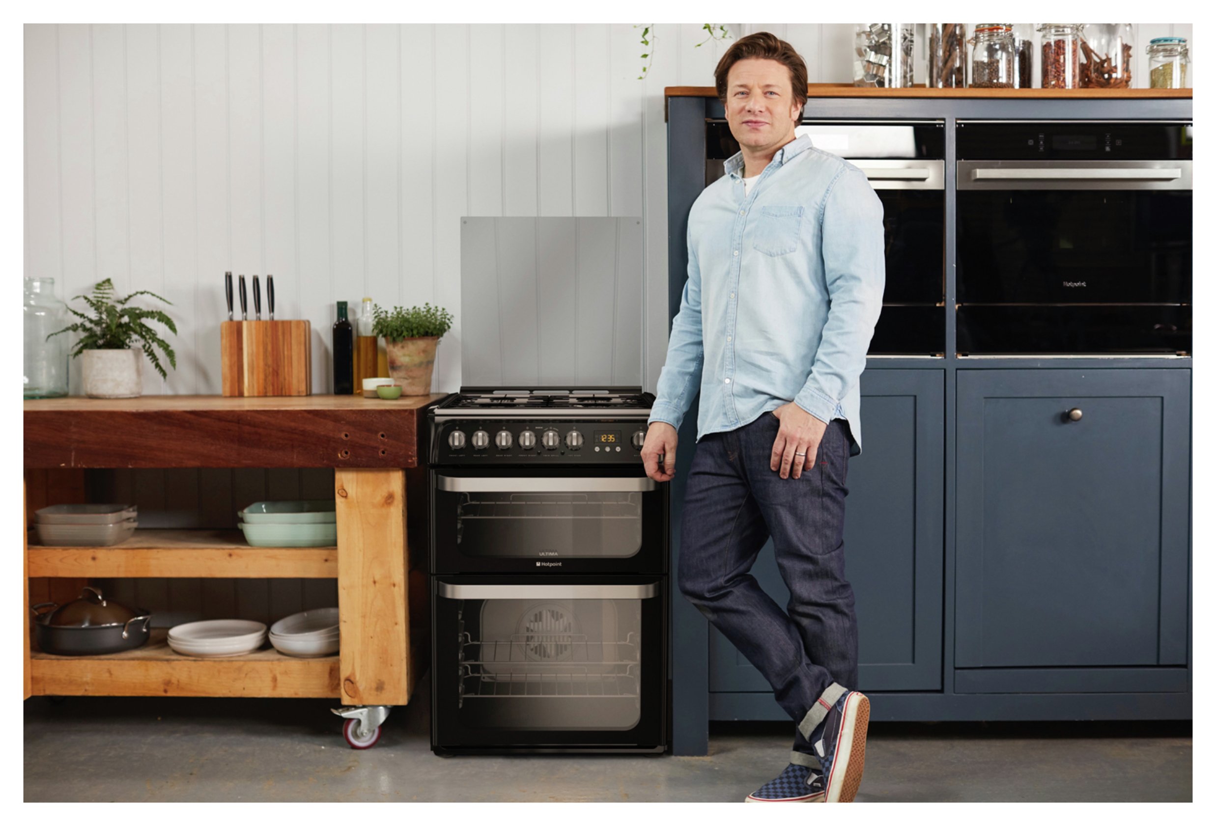 Hotpoint HUD61KS Double Dual Fuel Cooker Reviews