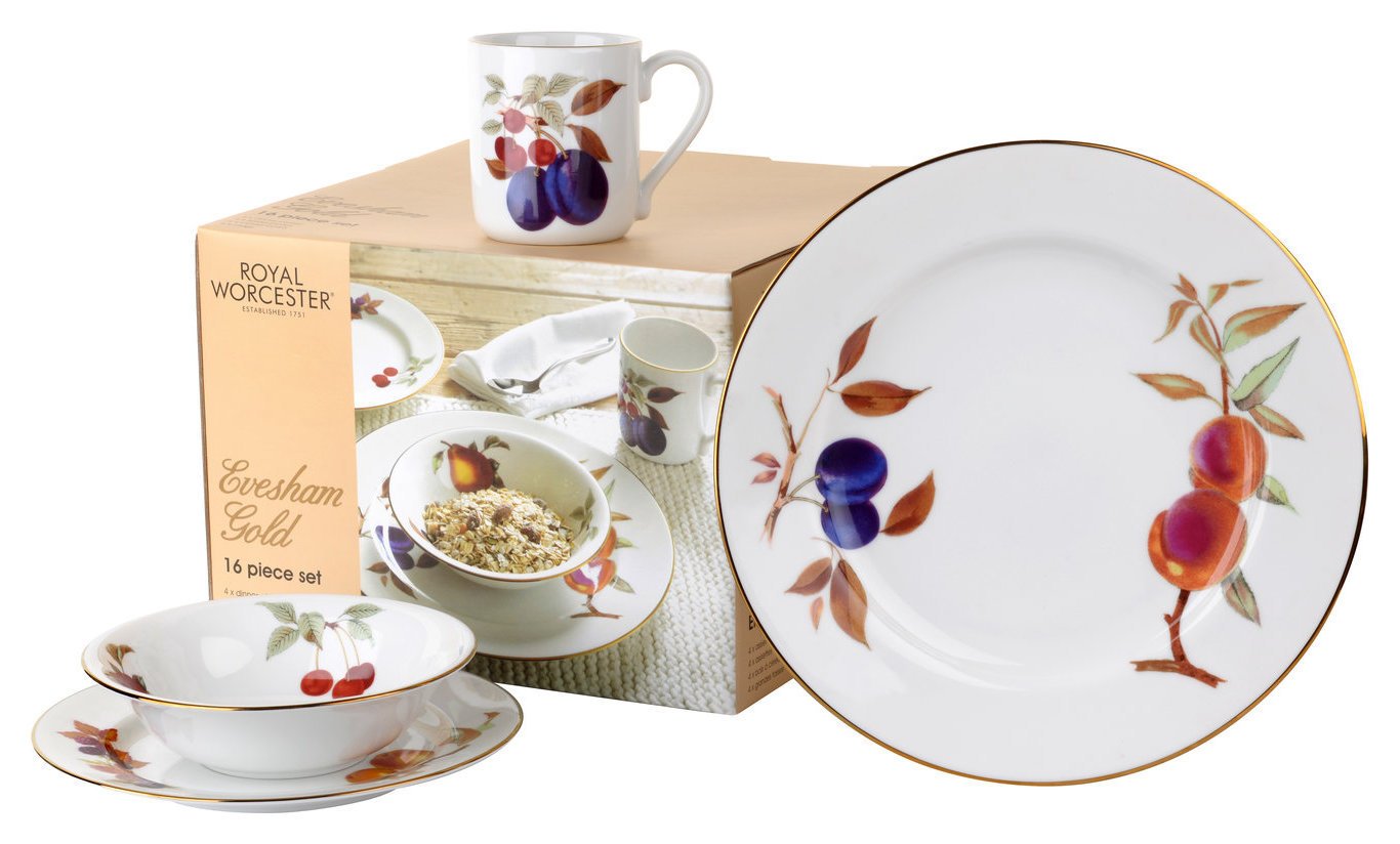 Royal Worcester Evesham Gold 16 Piece Dinner Set