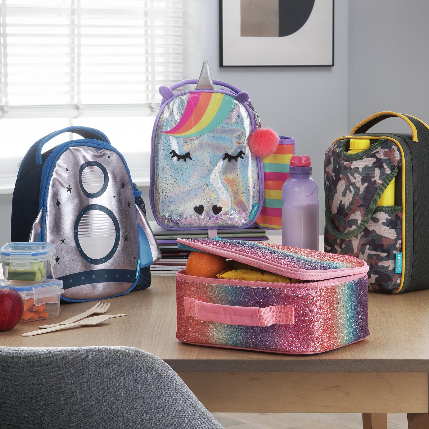 Glitter Unicorn Lunch Bag and Bottle Review