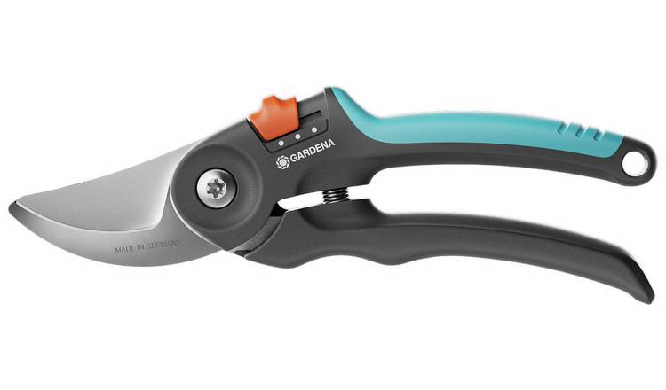 Gardena Premium Cut Flex Secateurs  Garden Tools