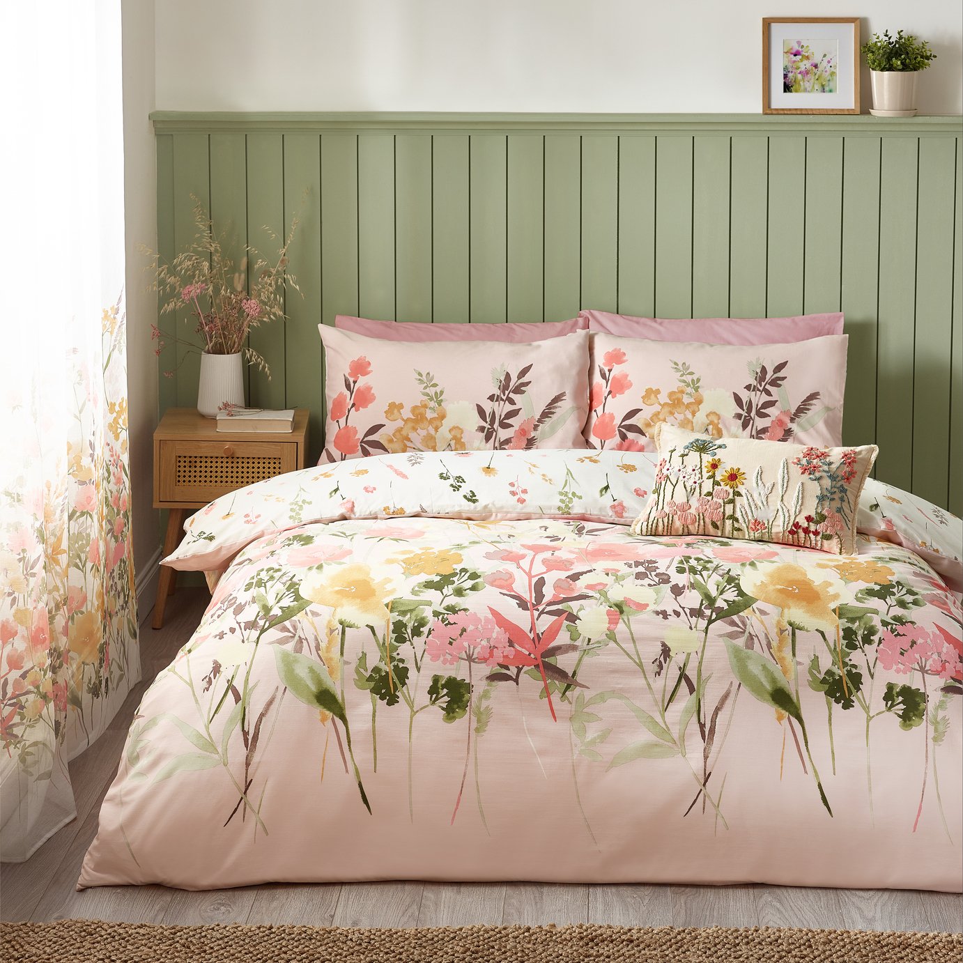 Catherine Lansfield Countryside Floral Bedding Set - Double