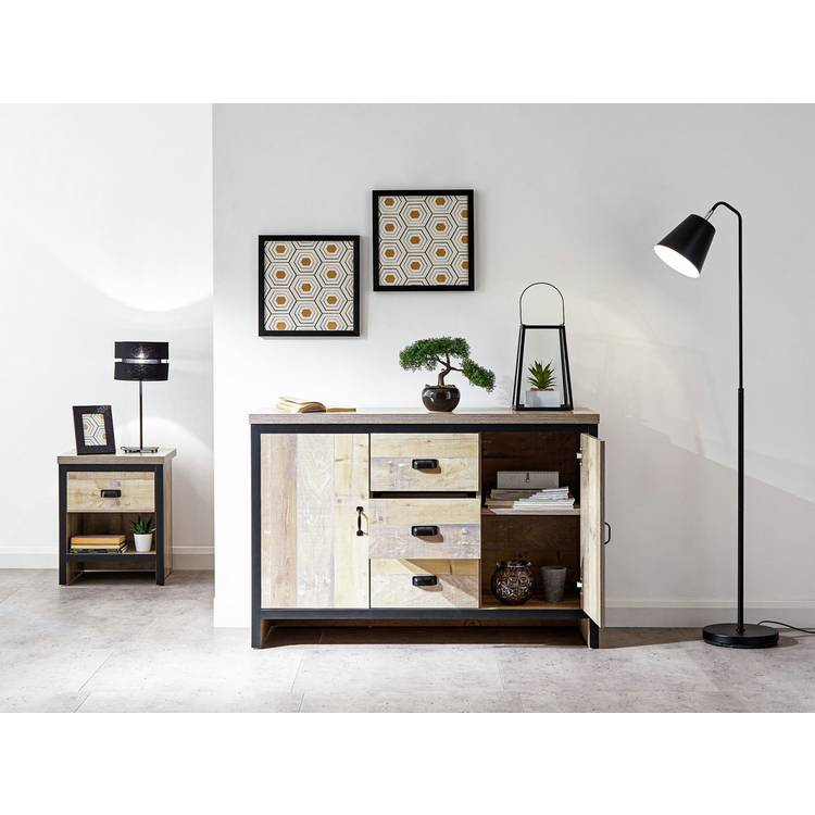 GFW Boston 2 Door 3 Drawer Sideboard - Oak 0
