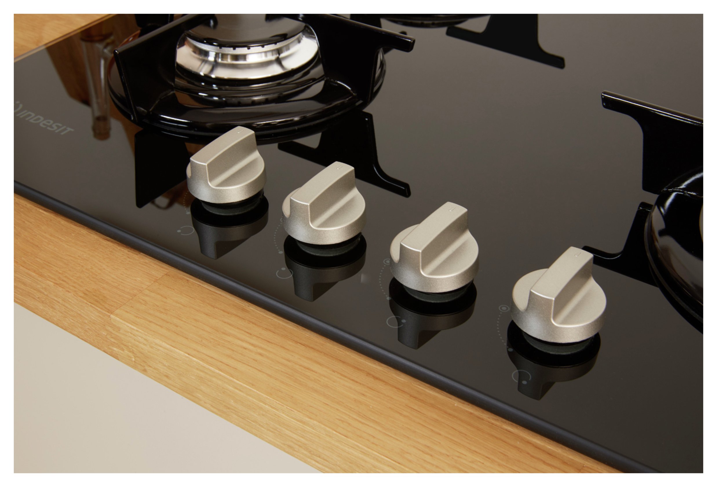 Indesit PR642IBK Gas Hob Reviews