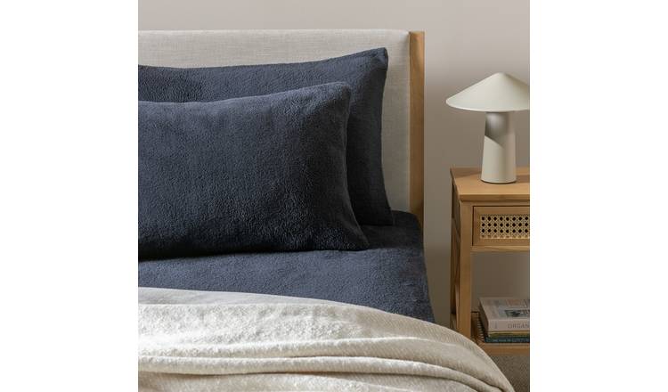 Argos Home Fleece Standard Pillowcase Pair - Navy