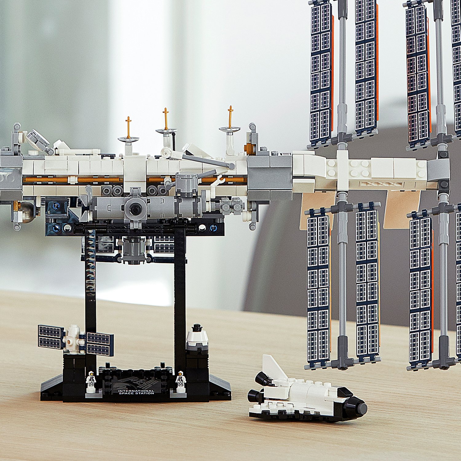 argos lego space station