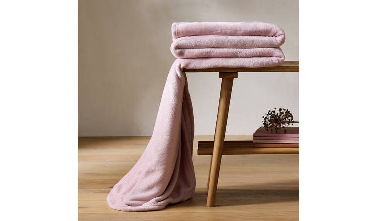 Argos Home Fleece Throw - Pink - 220x200cm