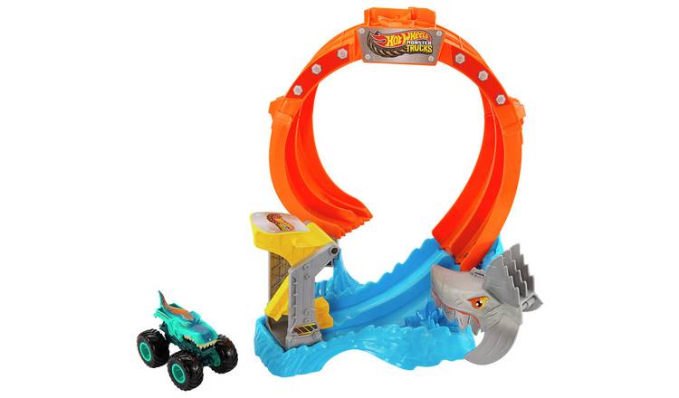 Hot Wheels Monster Trucks Corkscrew Shark Smash Track Set