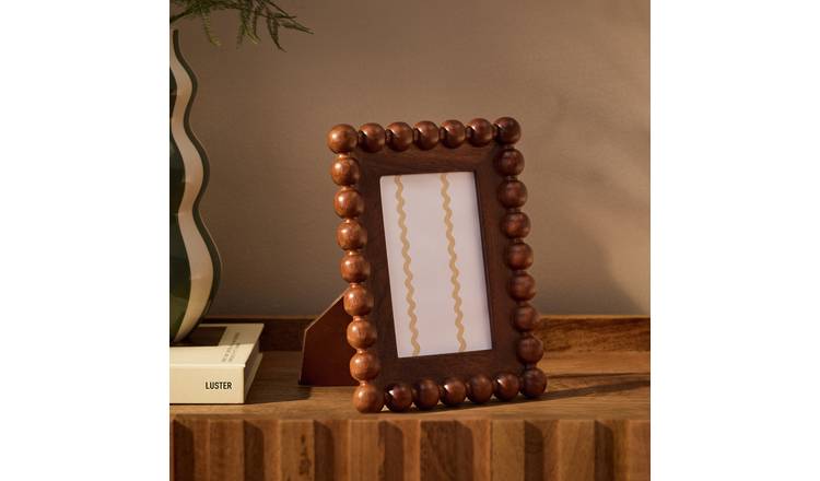 Habitat Brown Bobble Wooden Picture Frame - 4x6"