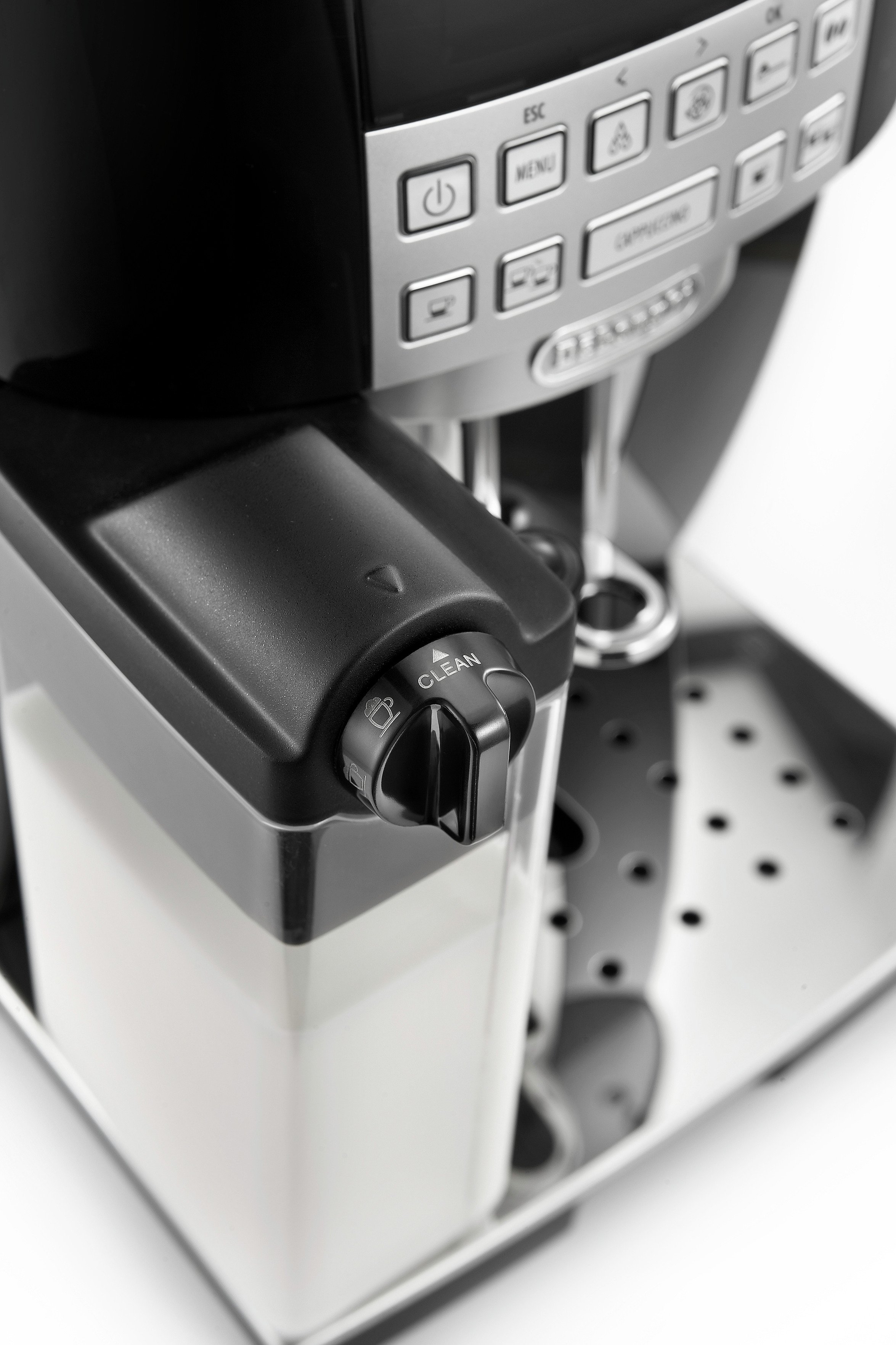 De'Longhi ECAM22.360BK Bean to Cup Coffee Machine Reviews