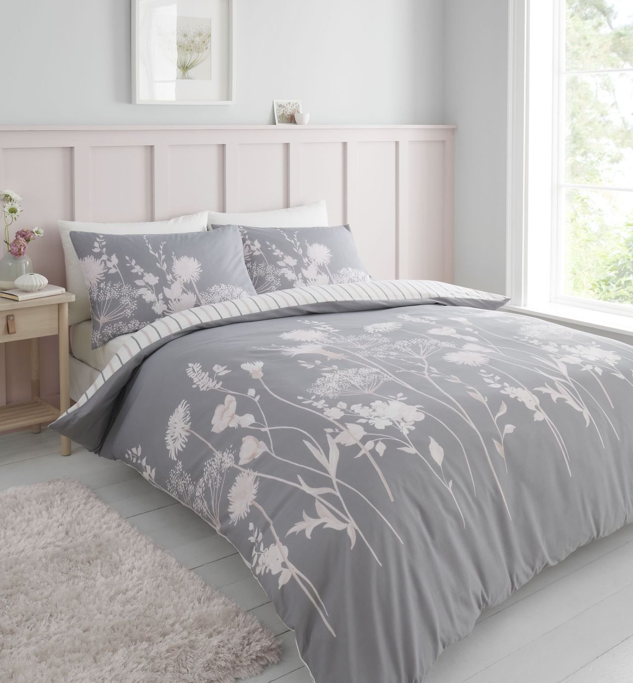 Catherine Lansfield Meadowsweet Grey Bedding Set - Superking