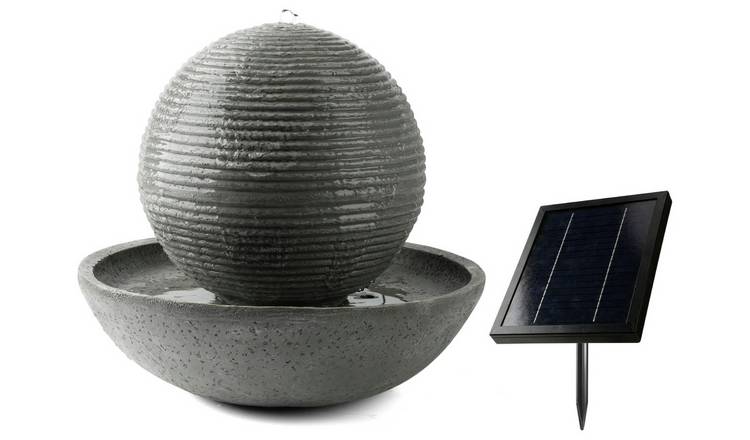 Streetwize Solar-Powered Garden Water Feature - Sphere