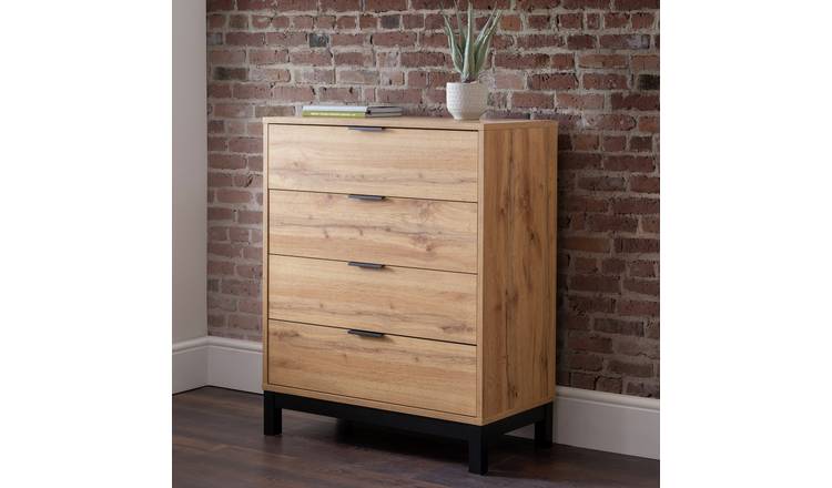Julian Bowen Bali 4 Drawer Chest - Oak