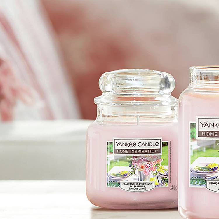 Yankee Home Inspiration Medium Jar Candle - Garden Party 0