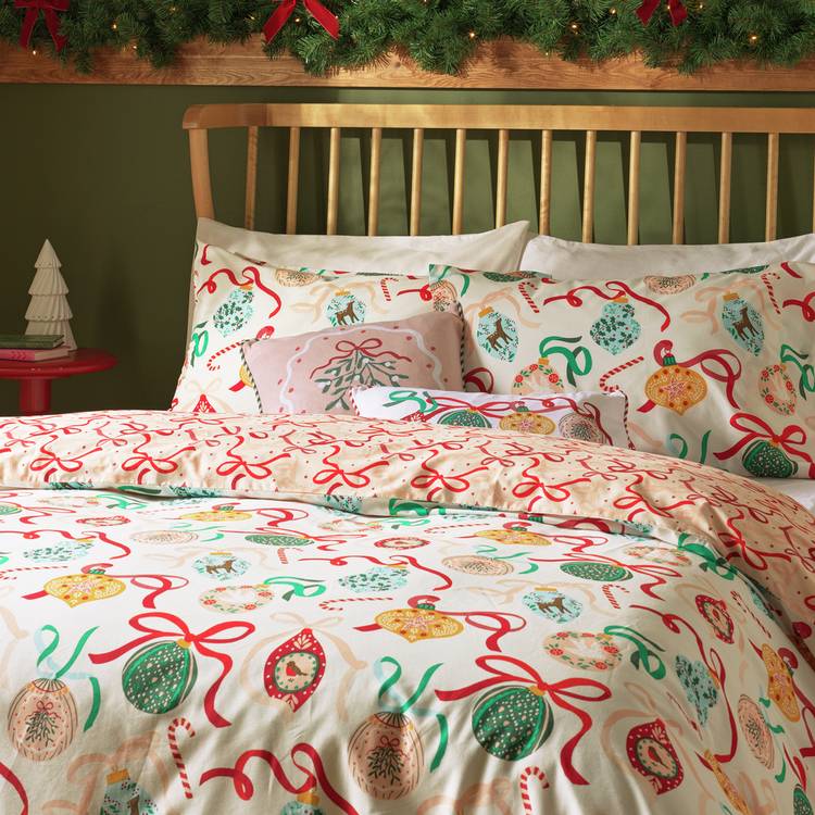 Argos Home Baubles and Bows Bedding Set - King size 0