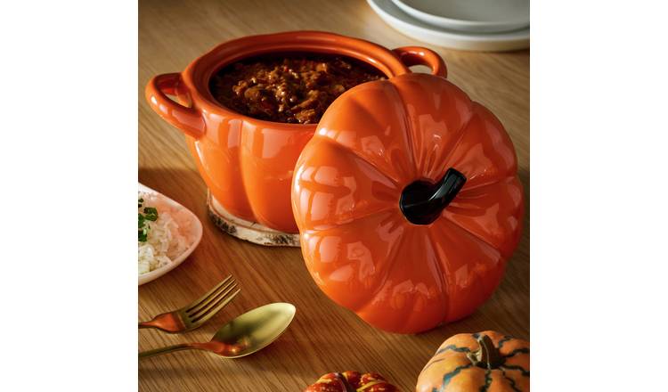 Argos Home 2.1 Litre Stoneware Pumpkin Casserole Dish-Orange