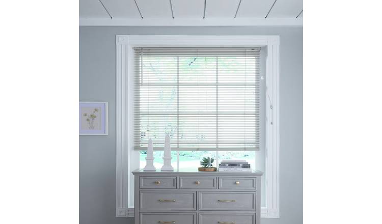 Little Black Book Basswood Grey 25mm Venetian Blind - 100cm