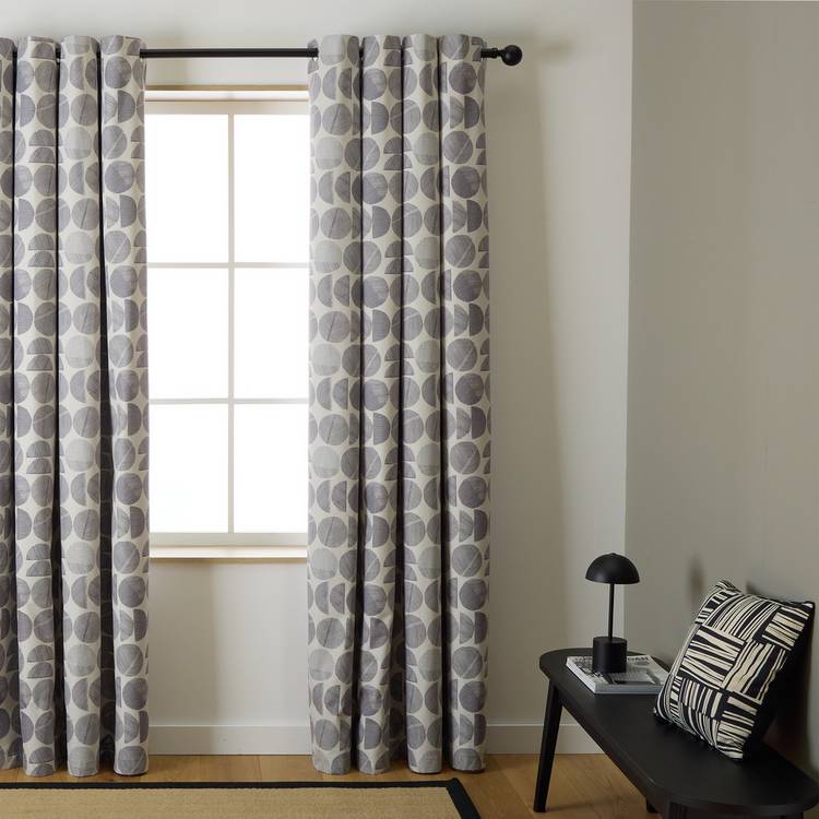 Habitat Circles Blackout Eyelet Curtain - Grey - 137x117cm 0